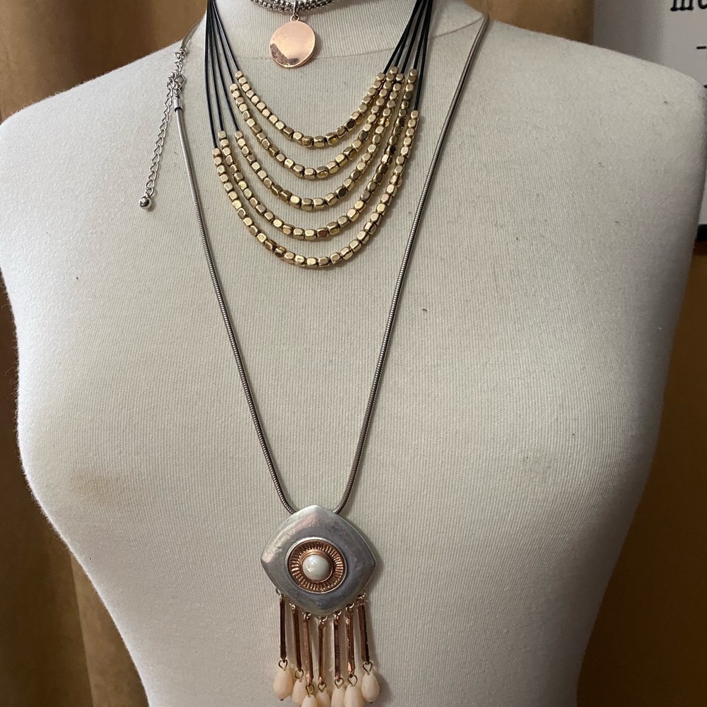 Women’s Jewellery 3 necklace bundle